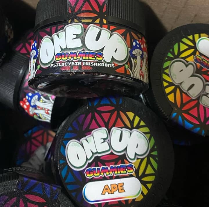 One-Up-Psilocybin-Gummies-1.jpg